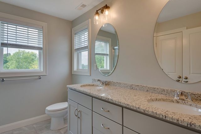 1202 Hazelwood Way 1202, Clinton, MA 01510