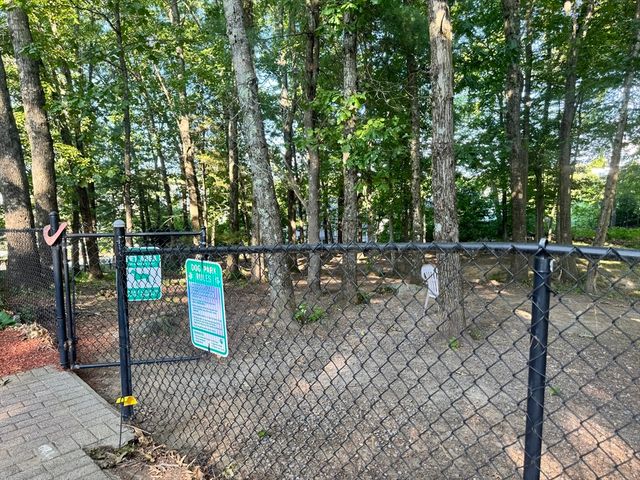 1202 Hazelwood Way 1202, Clinton, MA 01510
