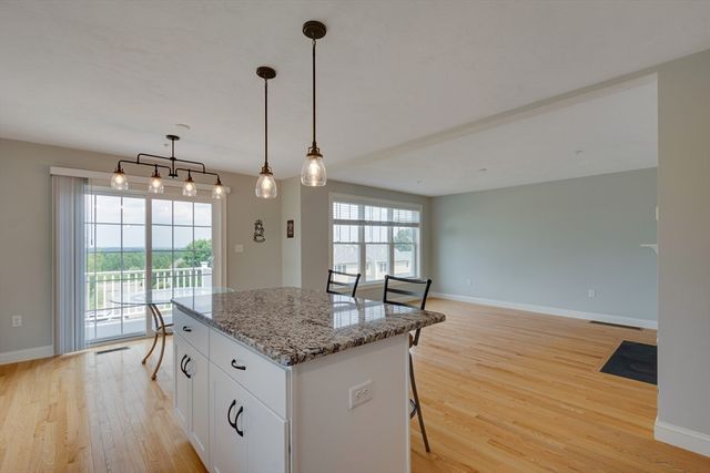 1202 Hazelwood Way 1202, Clinton, MA 01510