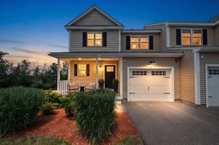 1202 Hazelwood Way 1202, Clinton, MA 01510