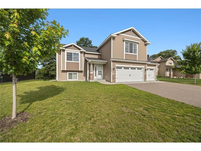 303 29th Avenue SE, Saint Cloud, MN 56304