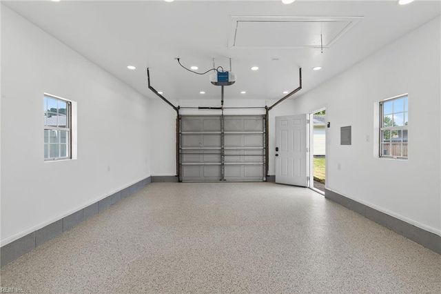 805 Clay AVE, Chesapeake, VA 23323