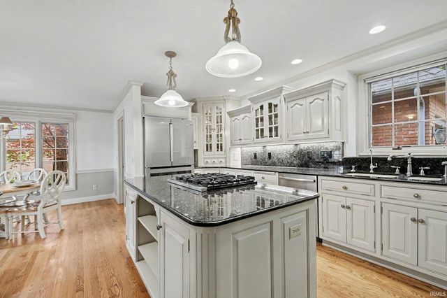 54940 Woodhold Court, Elkhart, IN 46516