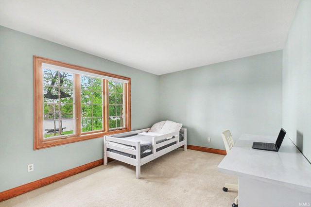54940 Woodhold Court, Elkhart, IN 46516