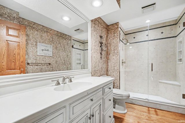 54940 Woodhold Court, Elkhart, IN 46516