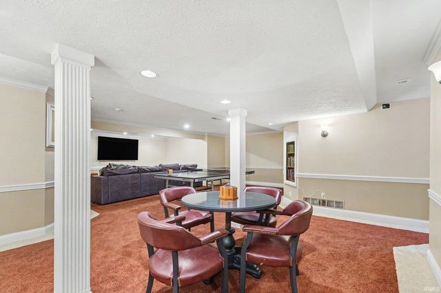 54940 Woodhold Court, Elkhart, IN 46516