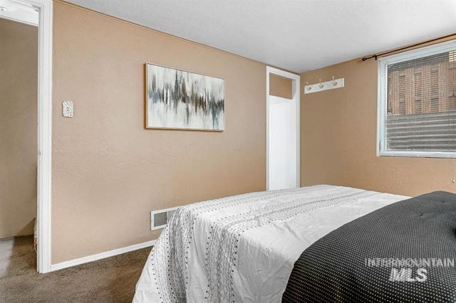 1717 N 13th, Boise, ID 83702