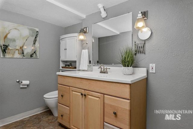 1717 N 13th, Boise, ID 83702