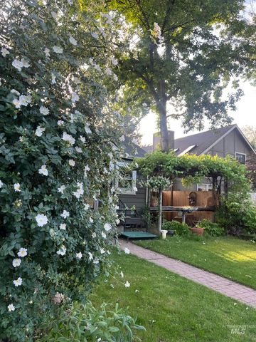 1717 N 13th, Boise, ID 83702