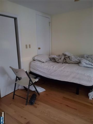 611 Bergen Boulevard, Ridgefield, NJ 07657