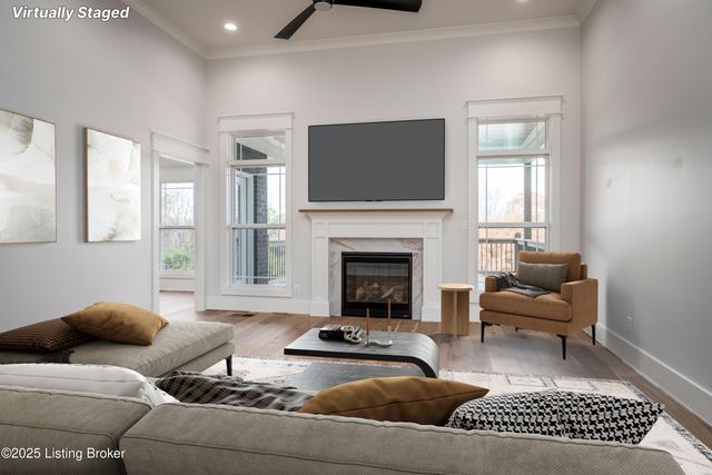 6308 Brentwood Dr, Crestwood, KY 40014