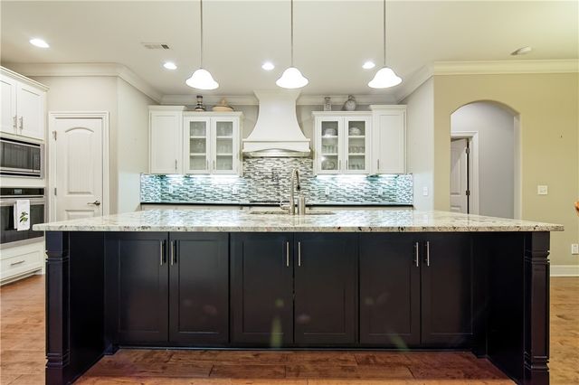 361 N Limestone Drive, Fayetteville, AR 72701