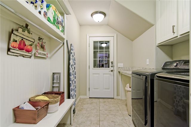 361 N Limestone Drive, Fayetteville, AR 72701