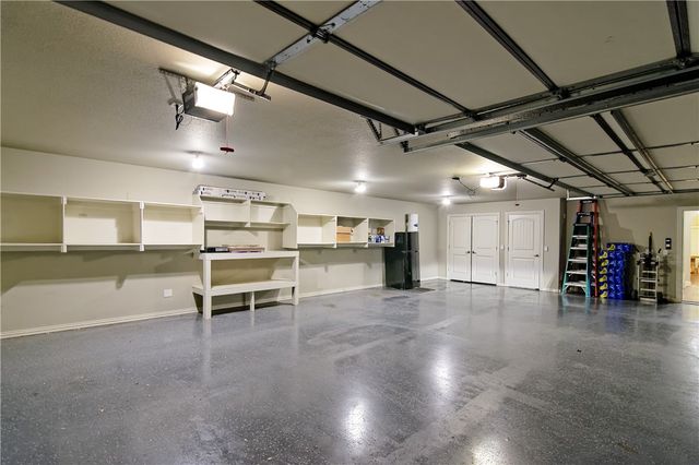 361 N Limestone Drive, Fayetteville, AR 72701