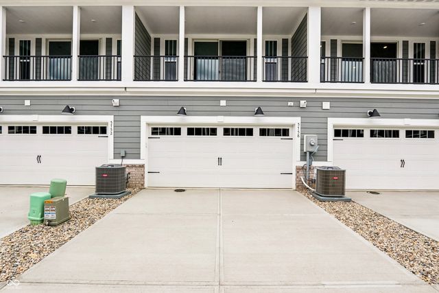 5758 Arcade Boulevard, Mccordsville, IN 46055