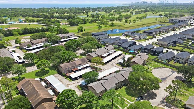 1508 S 8th Street, La Porte, TX 77571