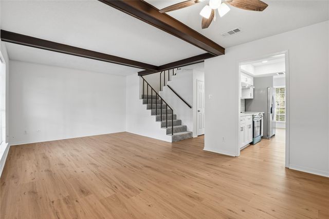 1508 S 8th Street, La Porte, TX 77571