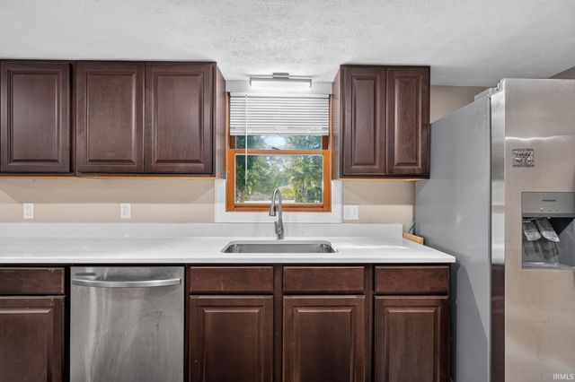 2901 S River Road, West Lafayette, IN 47909