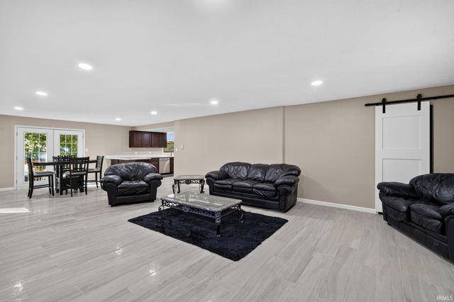 2901 S River Road, West Lafayette, IN 47909