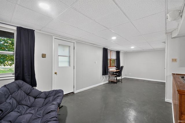 2901 S River Road, West Lafayette, IN 47909