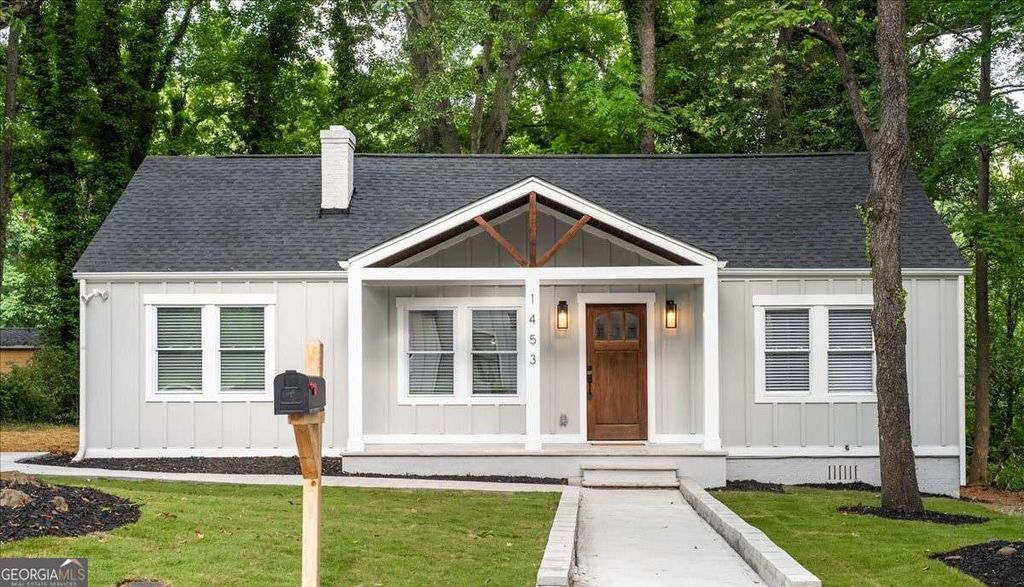 1453 Lockwood Drive SW, Atlanta, GA 30311