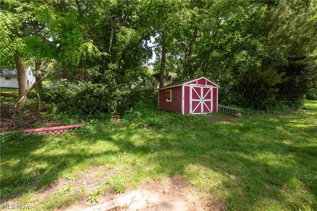 1279 Chippewa Avenue, Akron, OH 44305