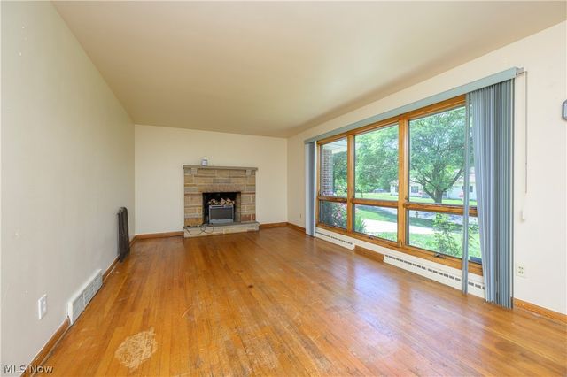 1279 Chippewa Avenue, Akron, OH 44305