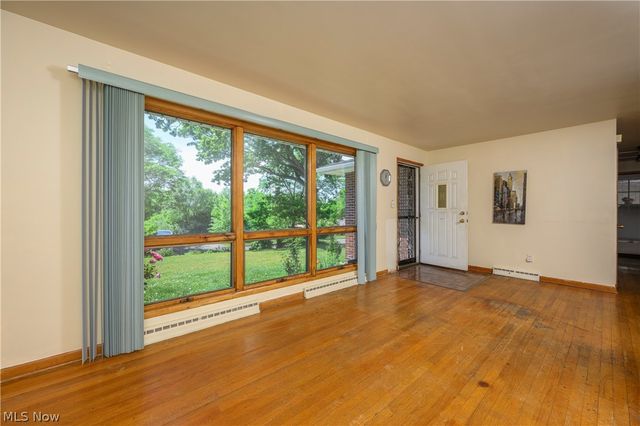 1279 Chippewa Avenue, Akron, OH 44305