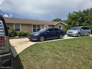 2201 46th ST SW, Naples, FL 34116