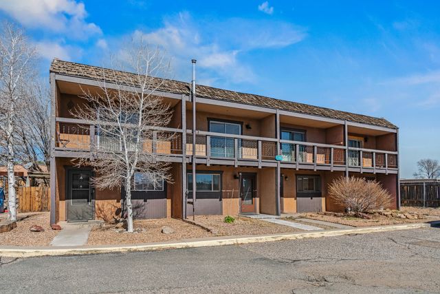 71 Park Lane B, White Rock, NM 87547
