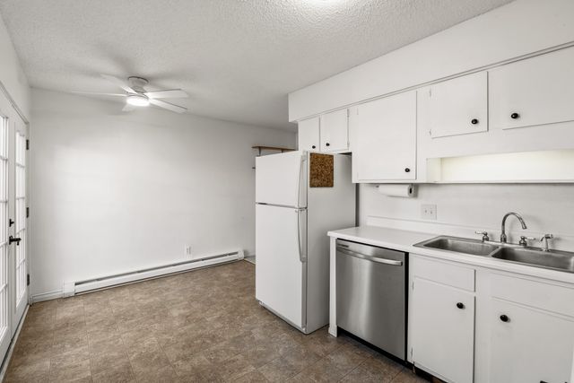 71 Park Lane B, White Rock, NM 87547