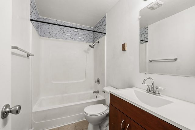 71 Park Lane B, White Rock, NM 87547