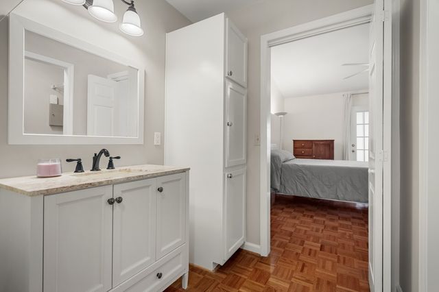 323 Autumn Chase Dr, Nashville, TN 37214