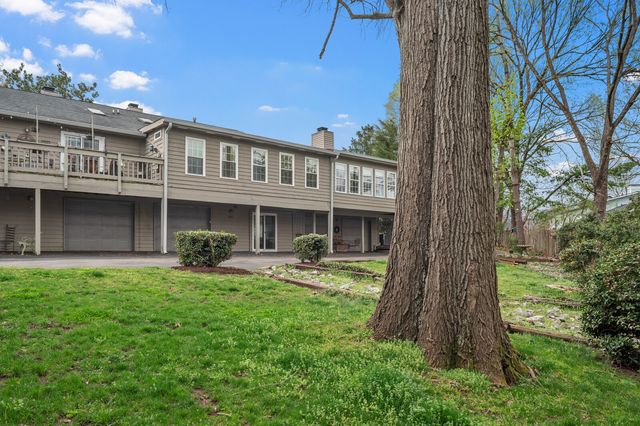 323 Autumn Chase Dr, Nashville, TN 37214