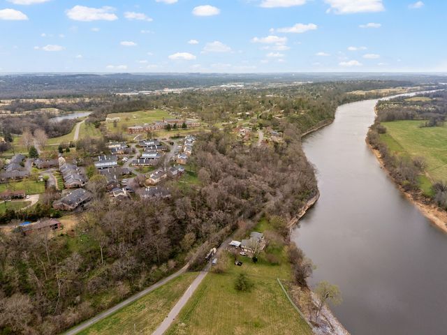 323 Autumn Chase Dr, Nashville, TN 37214