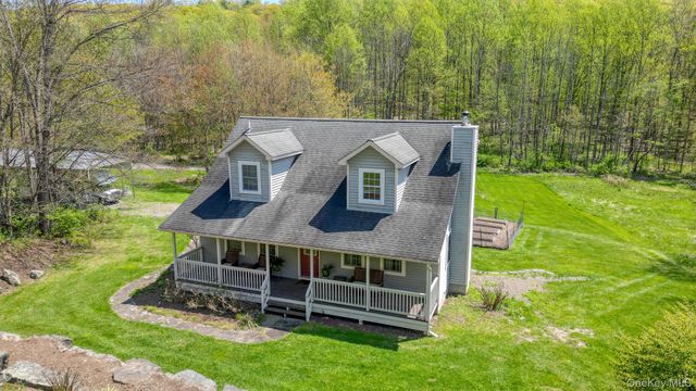 319 Reservoir Road, Middletown, NY 10940