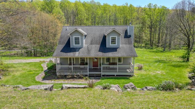319 Reservoir Road, Middletown, NY 10940