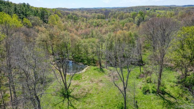 319 Reservoir Road, Middletown, NY 10940
