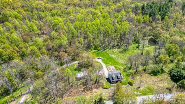 319 Reservoir Road, Middletown, NY 10940