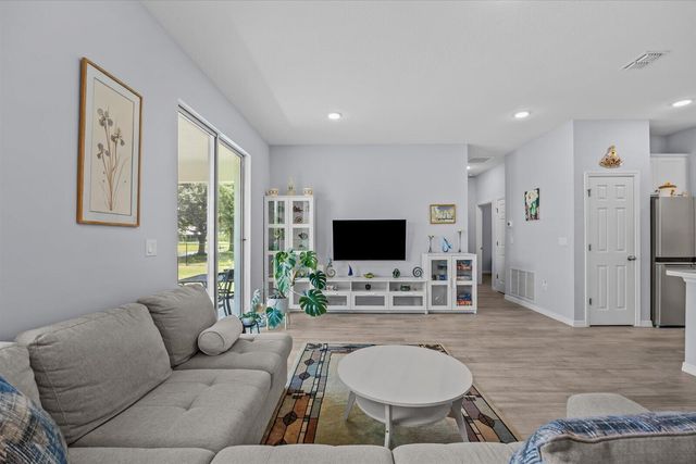 2063 SE South Buttonwood Drive, Port St. Lucie, FL 34952