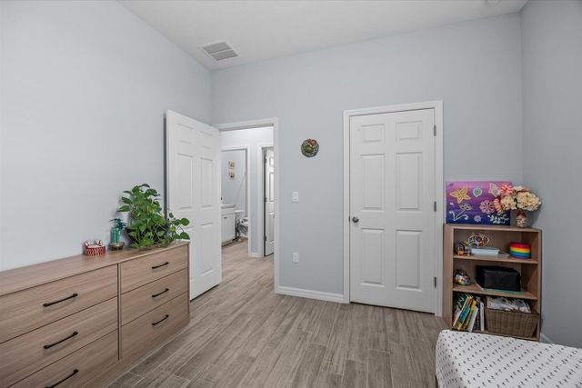 2063 SE South Buttonwood Drive, Port St. Lucie, FL 34952