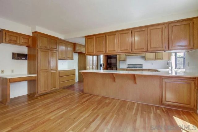 349 G, Coronado, CA 92118
