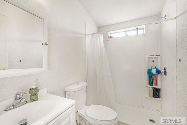 1720 S Falcon Circle, Pocatello, ID 83201