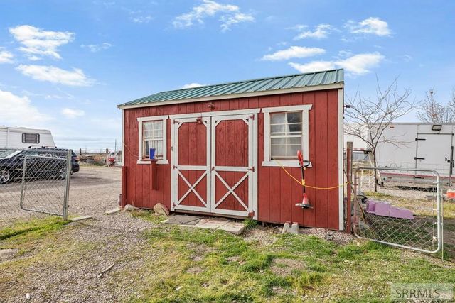 1720 S Falcon Circle, Pocatello, ID 83201