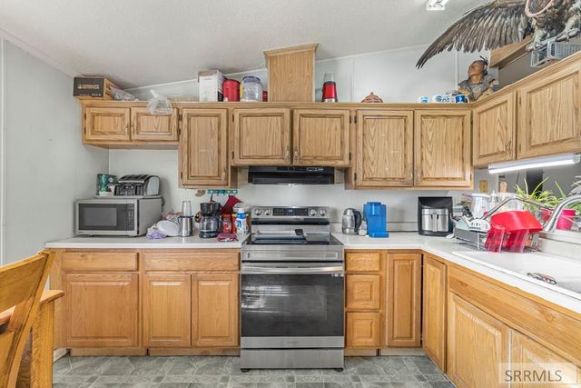 1720 S Falcon Circle, Pocatello, ID 83201