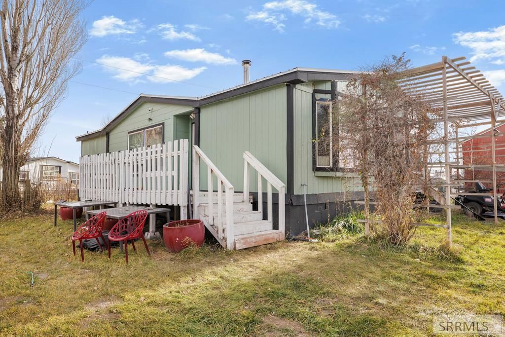 1720 S Falcon Circle, Pocatello, ID 83201