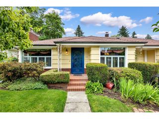 316 E 27TH St, Vancouver, WA 98663