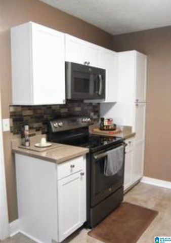 613 CHAFFEE STREET, Talladega, AL 35160