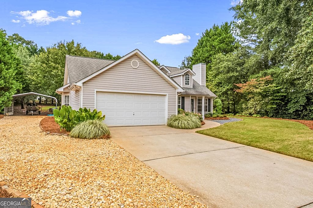 2042 Big Cypress Lane, Locust Grove, GA 30248 — photo 3