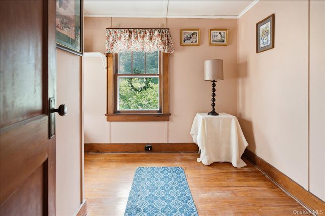 308 Monsell Place, Greenport, NY 11944